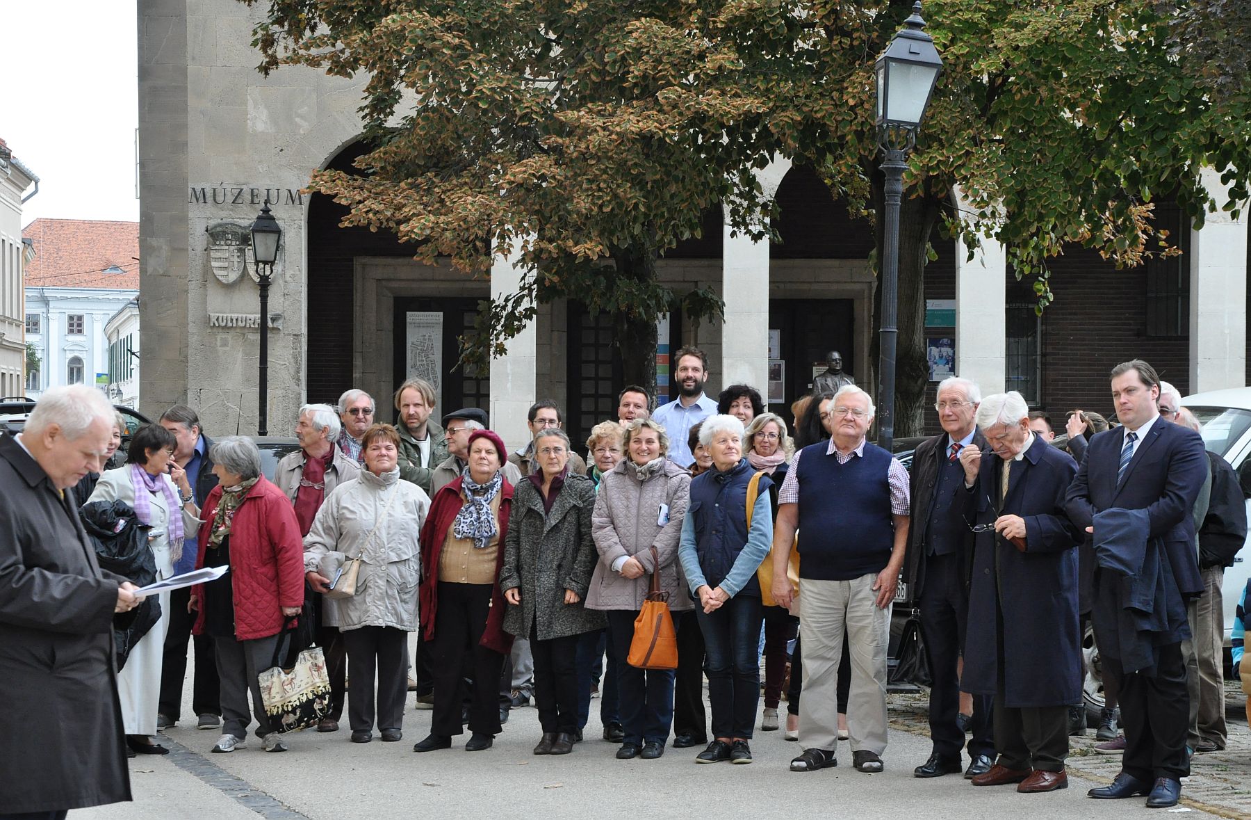„Oktass és magyarul terjeszd az Isten igéjét
